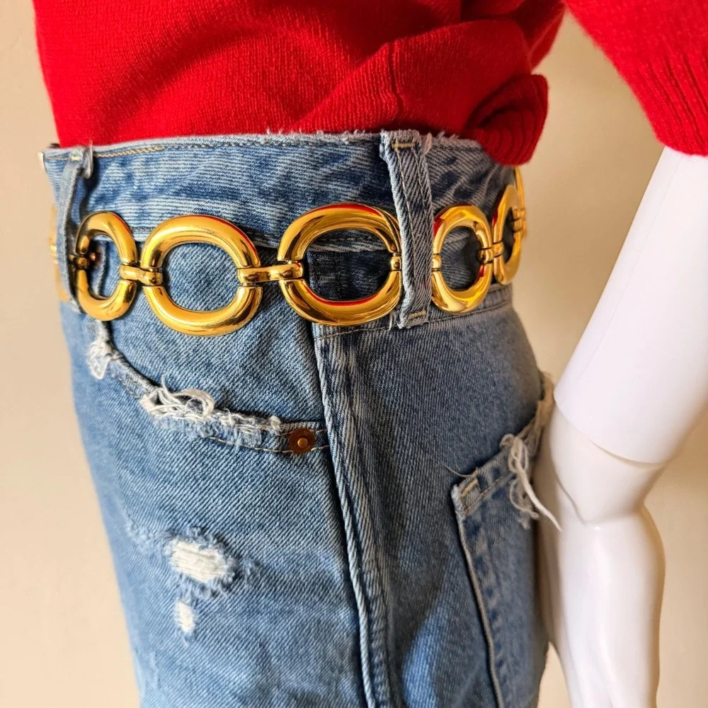 Vintage Women's Gold Oval Link Chain Belt Statement High Shine Metal 30 Inch